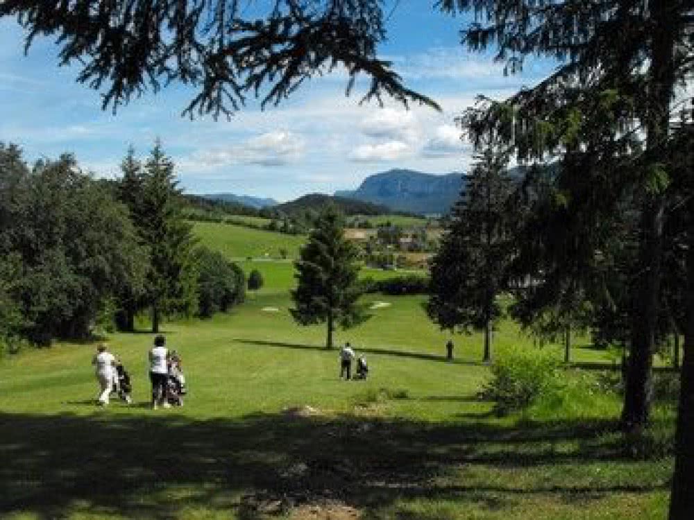 Golf Club Chapelle en Vercors Golf Club Chapelle en Vercors